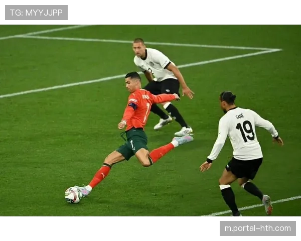 里尔0比3客负巴黎 积分停滞32分列第四